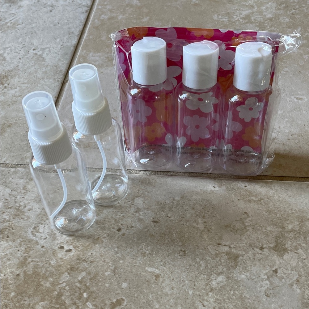 Clear Travel Spray Bottles Set